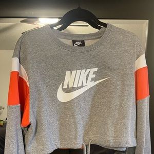 Nike crop sweatshirt with tie. Size Medium.